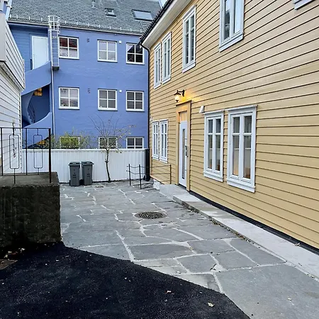 Exclusive In Historical House, Leilighet